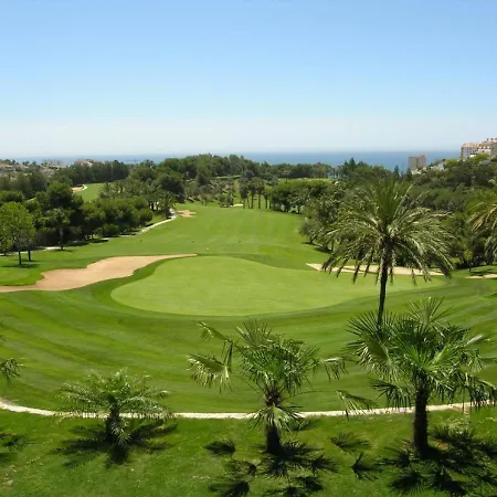 Hercules Paradise 531 Con Vistas Al Mar Mediterraneo En A Pasos Del Centro Y Su Vibrante Zona Comercial Disfruta De Experiencia Unica En La Costa Del Sol Malaga Andalucia Well-connected To The Airport Lägenhet Benalmádena